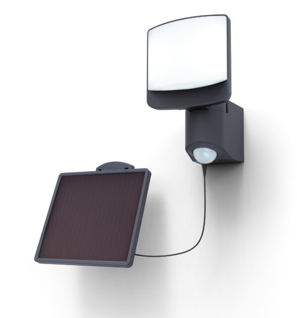 Solar LED Wall Light With PIR - 800 Lumen